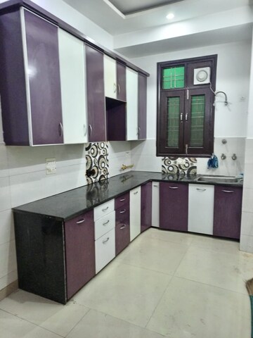 Kitchen in 3 BHK Apartment at Shiv Ganga Apartments Vasundhara, Vasundhara Sector 4 – for Rent