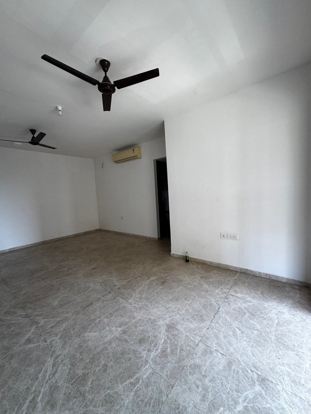 3 BHK Apartment For Rent in Lodha Splendora