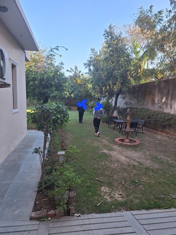 Parking in 5 BHK Villa at Satbari – for Sale