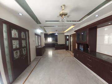 Parking in 3 BHK Apartment at Sri Nilayam Kondapur, Kondapur – for Rent