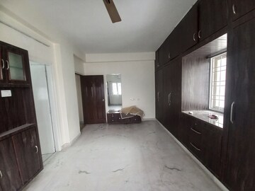 Room in 3 BHK Apartment at Sri Nilayam Kondapur, Kondapur – for Rent