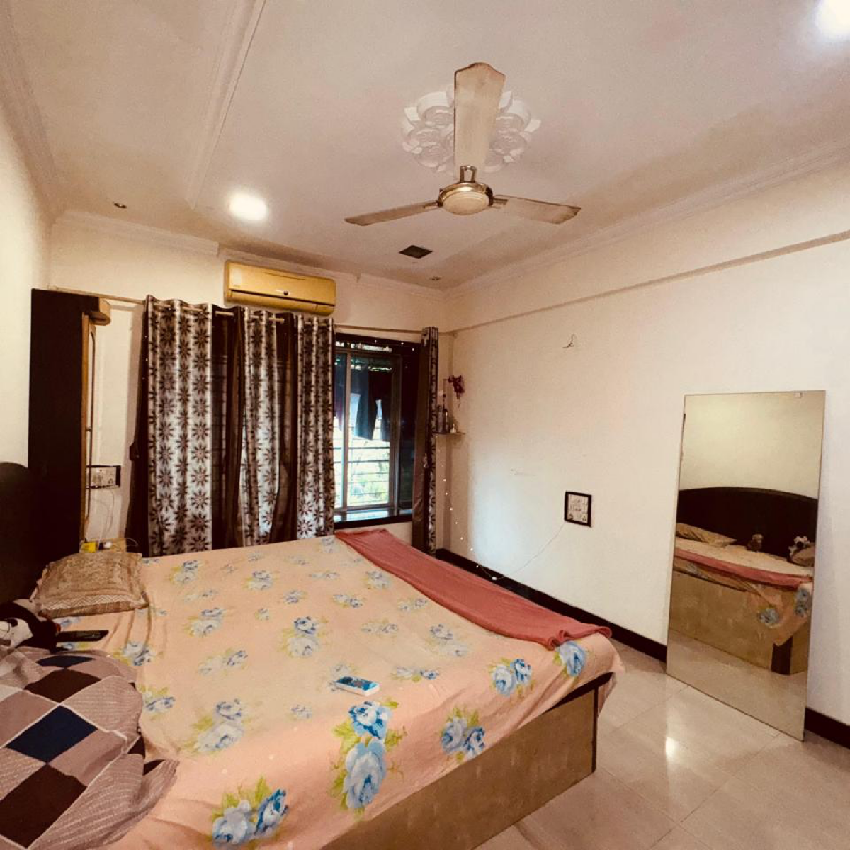 1 BHK + Pooja Room Apartment For Rent in Ganga CHS Andheri