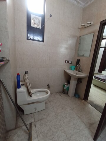 Bathroom in 2.5 BHK Apartment at Navbharat Apartments, Paschim Vihar – for Rent