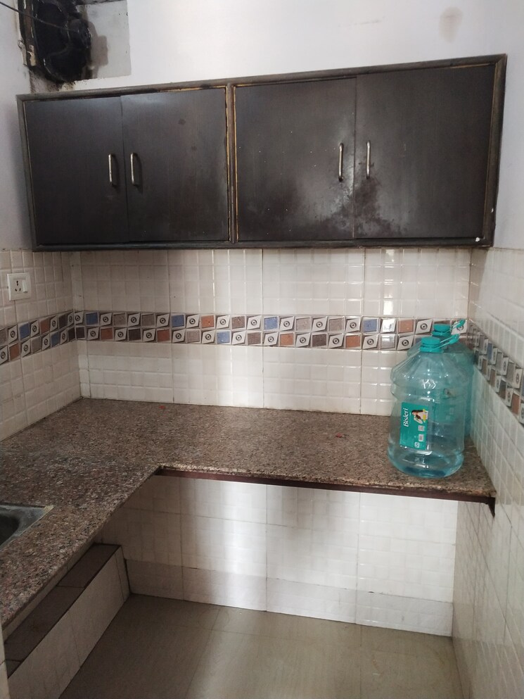 undefined, rwa-apartments 1.5 Bedroom 450 Sq.Ft. Builder Floor In Sector 31 Noida 8768095