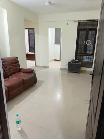 Living Room in 2 BHK Apartment at Apex Our Homes, Sector 37c – for Rent