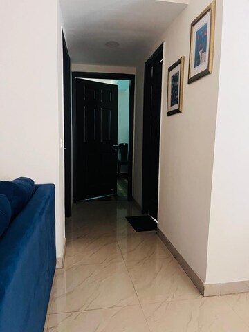 Building Lobby in 3 BHK Builder Floor at SS Mayfield Gardens, Sector 51 – for Rent
