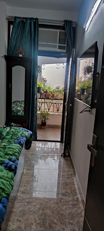 Bedroom in 1 BHK Builder Floor at Gyan Khand ii – for Rent
