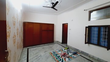 Bedroom in 3 BHK Independent House at Sector 5 – for Rent