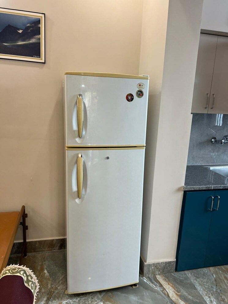 undefined, sector 10a 2 Bedroom 1950 Sq.Ft. Builder Floor In Sector 10a Gurgaon 8768116