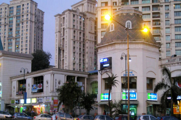 2 BHK Apartment For Rent in Hiranandani Meadows