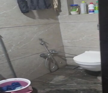 Bathroom in 3.5 BHK Apartment at Matunga East – for Sale