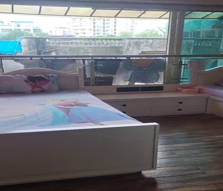 Bedroom, matunga east 3.5 Bedroom 1200 Sq.Ft. Apartment In Matunga East Mumbai 8766689