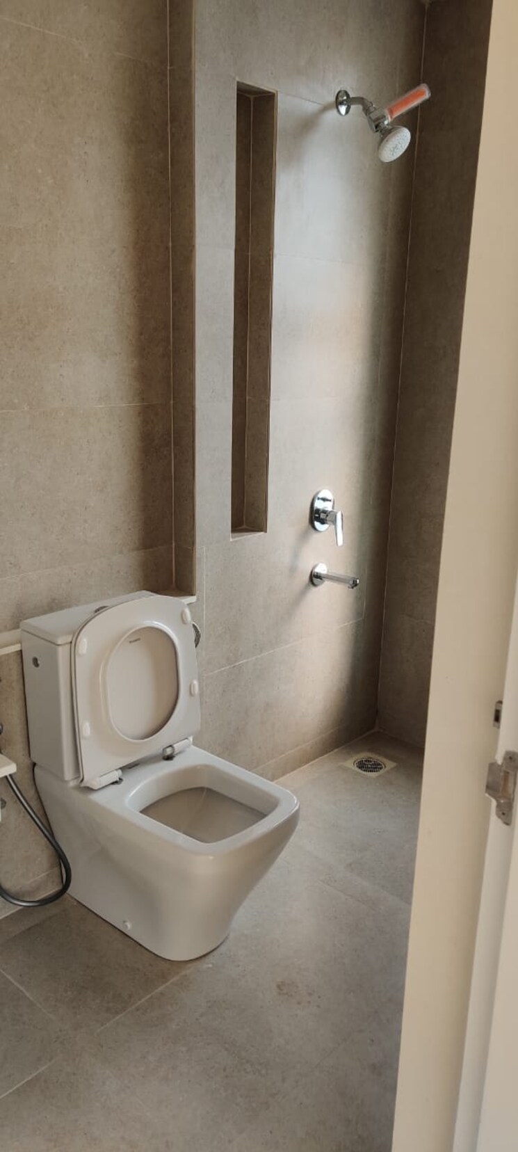 Bathroom, tata-serein 3 Bedroom 985 Sq.Ft. Apartment In Pokhran Road No Two Thane 8768159