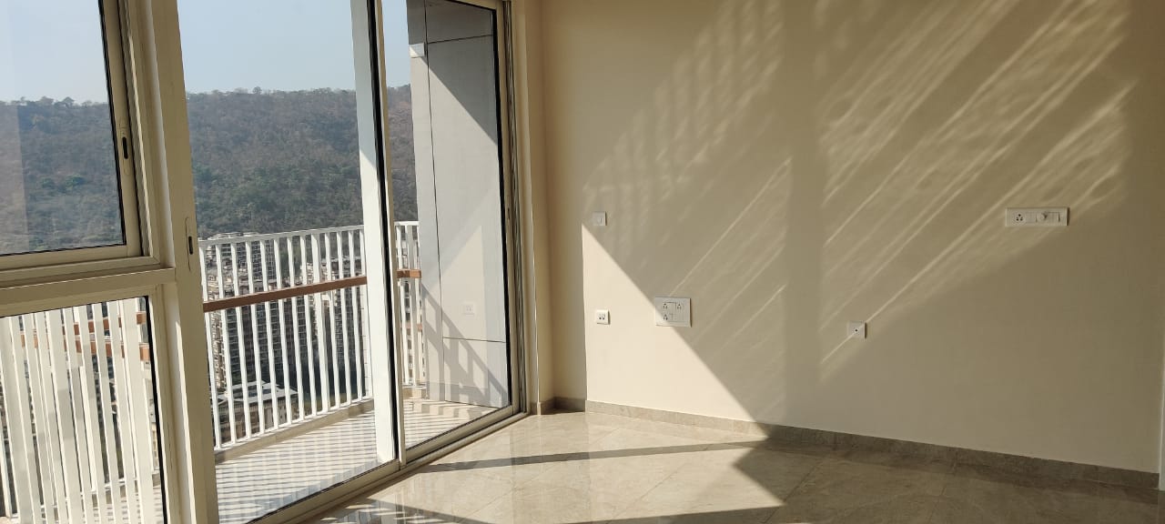 3 BHK + Study Room Apartment For Sale in Tata Serein