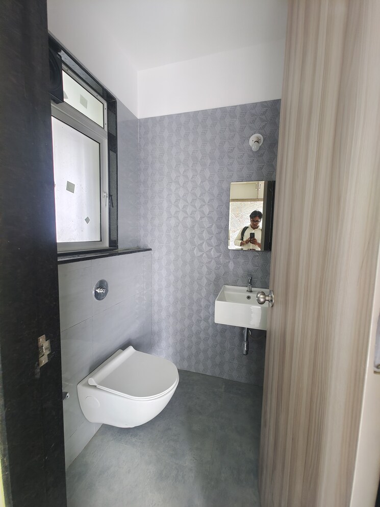 Bathroom, ashar-axis 2 Bedroom 611 Sq.Ft. Apartment In Majiwada Thane 8768186