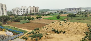Master Bedroom in 2 BHK Apartment at Pyramid Pride, Sector 76 – for Rent
