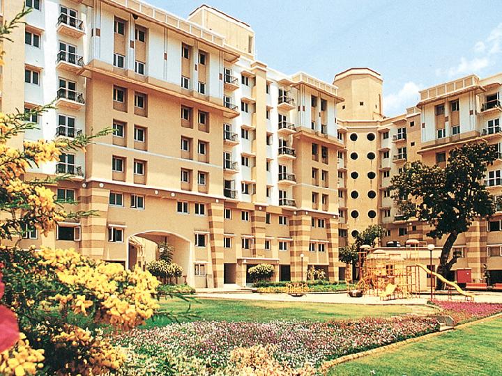 2 BHK Apartment For Rent in Crystal Garden Estate CHS