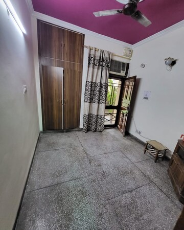 Room in 3 BHK Apartment at DDA Delhi Dwarka Awas Yojna, Sector 21 Dwarka – for Rent