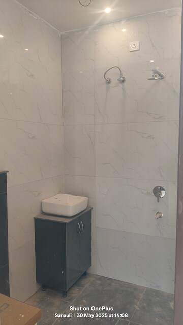 Bathroom in 3 BHK Apartment at Ambala Highway – for Rent