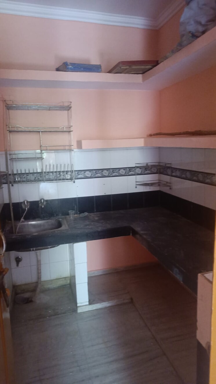 Kitchen, lajpat nagar 2 Bedroom 75 Sq.Yd. Builder Floor In Lajpat Nagar Delhi 8768296