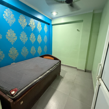Bedroom in 1.5 BHK Builder Floor at Sector 63a – for Rent