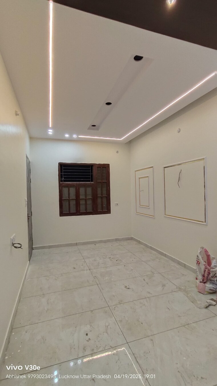 Room, keshav nagar 2 Bedroom 990 Sq.Ft. Independent House In Keshav Nagar Lucknow 8768318