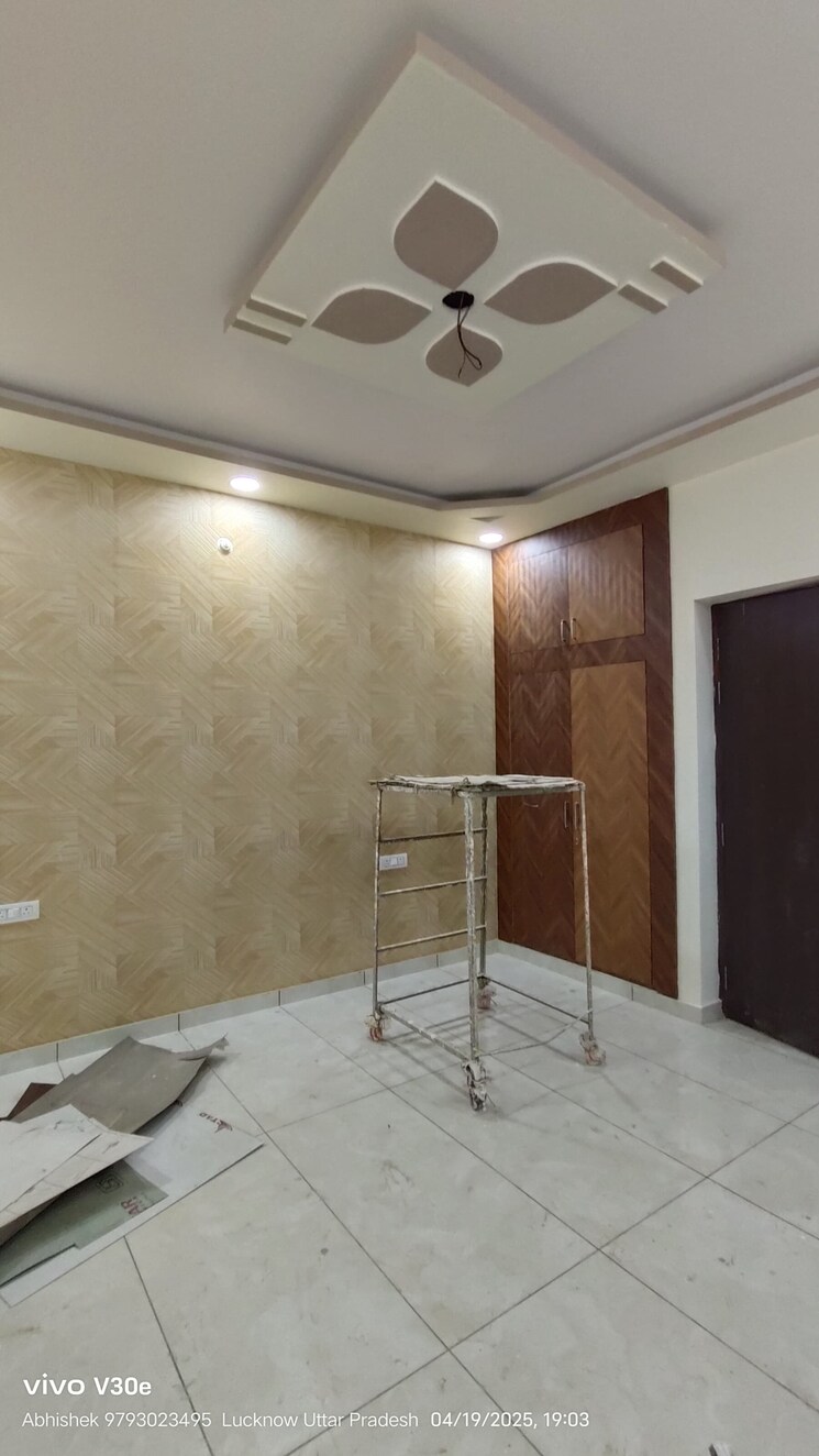 Room, keshav nagar 2 Bedroom 990 Sq.Ft. Independent House In Keshav Nagar Lucknow 8768318