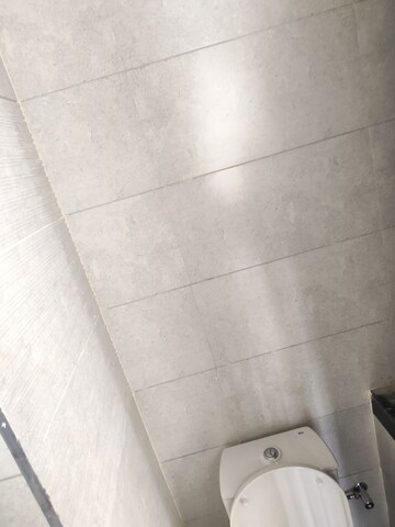 Bathroom in 2 BHK Apartment at Kalpataru Paramount, Kapur Bawdi – for Rent