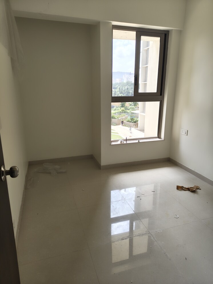 Room, kalpataru-paramount 2 Bedroom 527 Sq.Ft. Apartment In Kapur Bawdi Thane 8768333