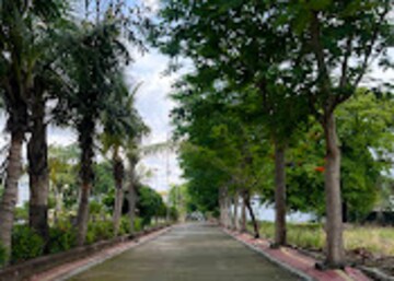  Plot – Garden View at Super Corridor - for Sale