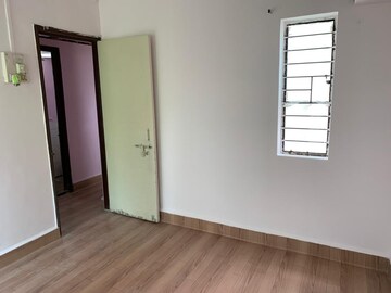 Bedroom in 1 BHK Apartment at Sunita Park Apartments, Bhusari Colony – for Rent