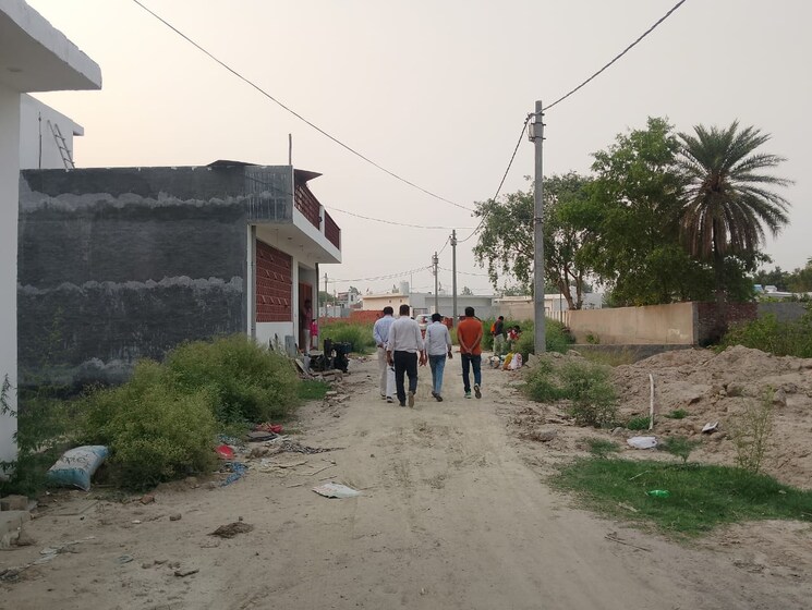 undefined, sector 148  200 Sq.Yd. Plot In Sector 148 Noida 8768482