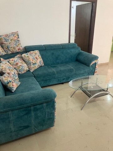 3 BHK Apartment For Rent in Nirala World Estate I, Tech Zone 4 Greater Noida