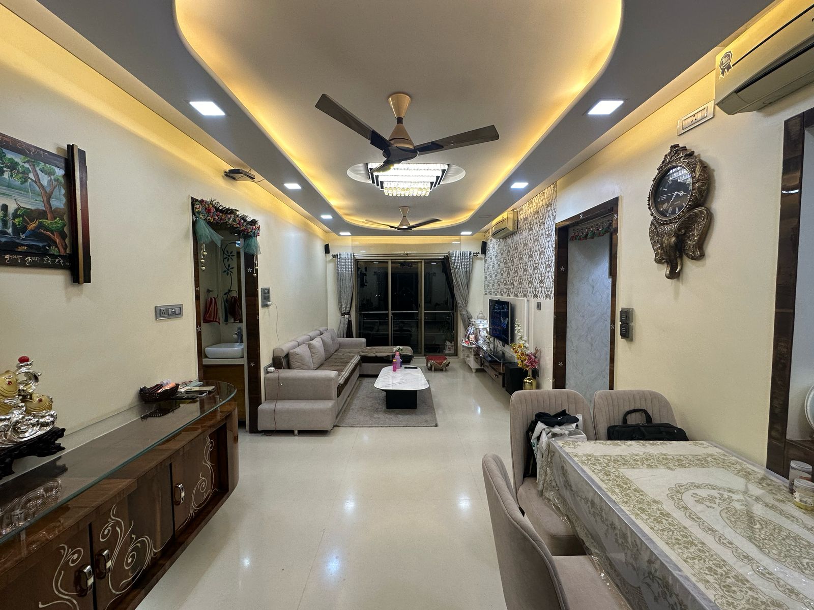 3 BHK + Extra Room Apartment For Sale in Lodha Luxuria