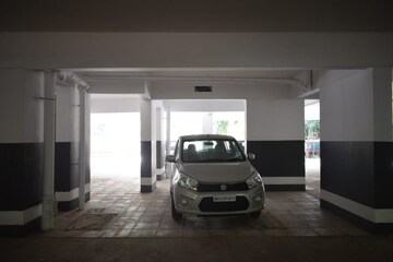 Parking in 3 BHK Apartment at Rambaug Colony – for Sale