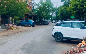 Plot For Sale in Balawala