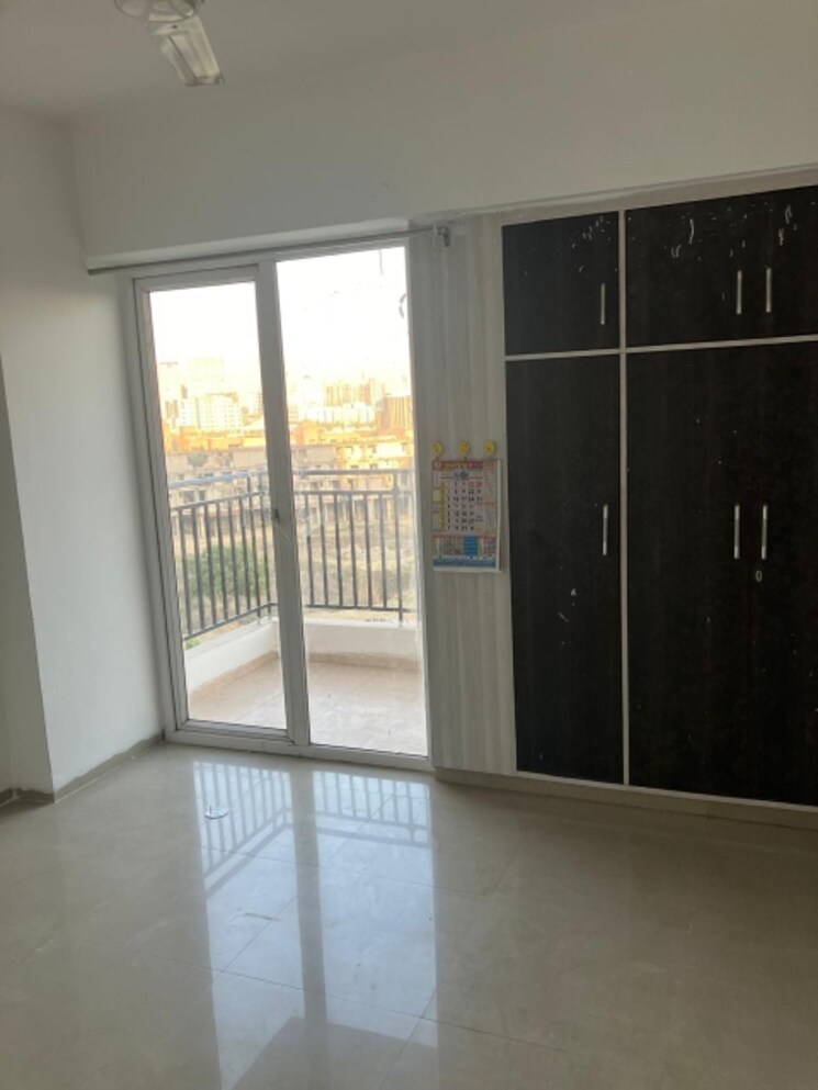 Room, nirala-world-estate-i 3 Bedroom 1245 Sq.Ft. Apartment In Tech Zone 4 Greater Noida Greater Noida 8768584