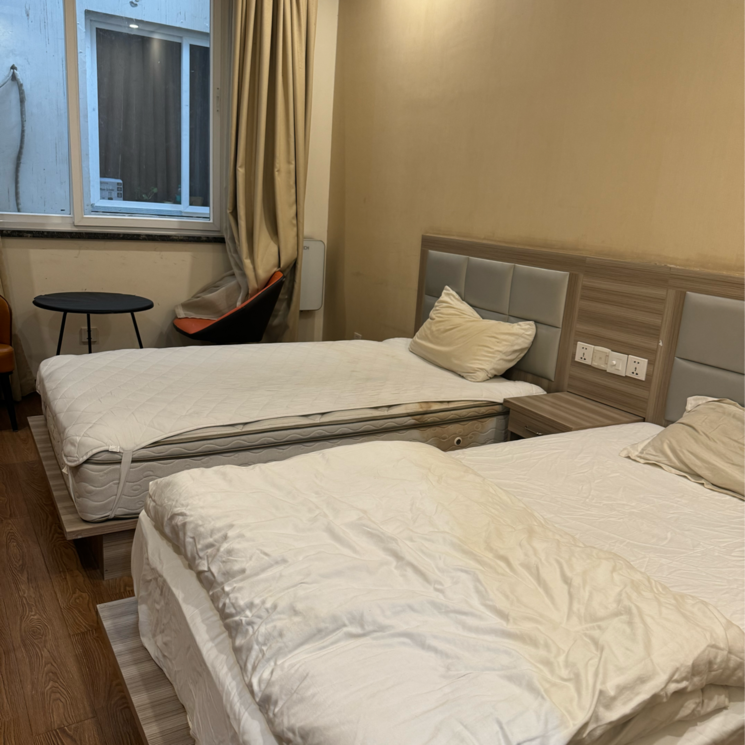 Bedroom, dlf phase ii Pg For Boys & Girls In Dlf Phase ii 8768815