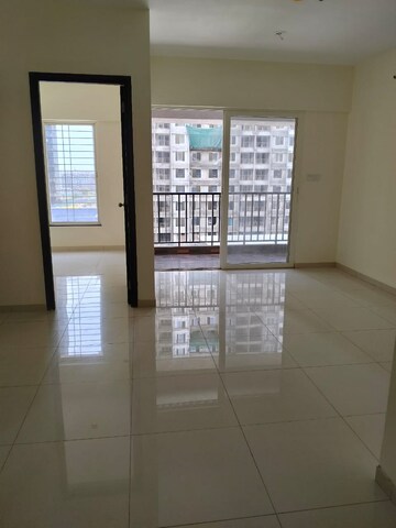 Room in 1 BHK Apartment at Kolte Patil Life Republic R 10, Hinjewadi – for Rent