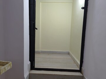 Room in 2 BHK Villa at Hiranandani Powai Park, Powai – for Rent