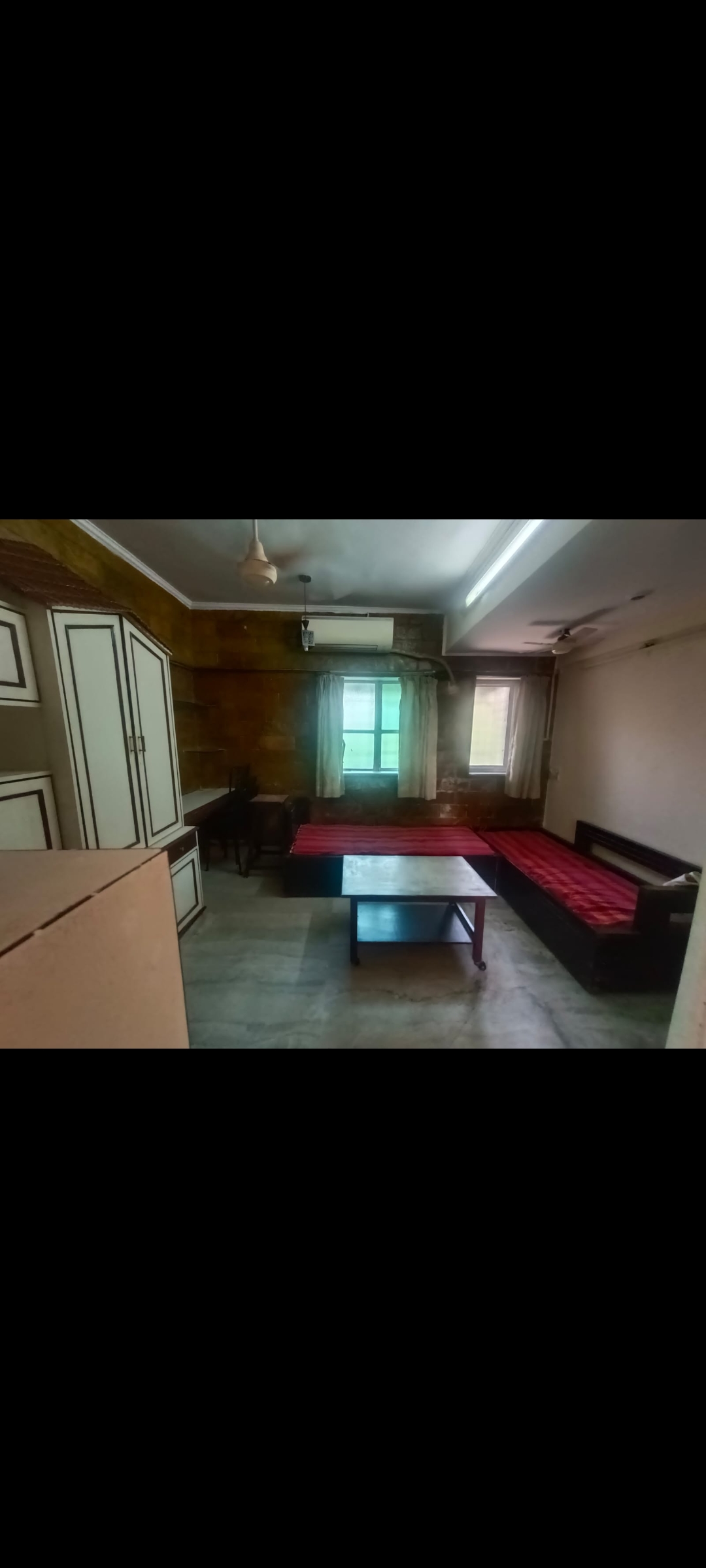 1 BHK 450 Sq.Ft. Apartment in Laxmi Palace Vile Parle