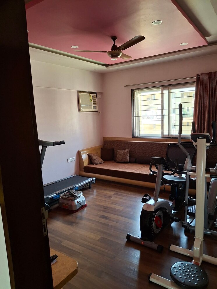 Gym, magarpatta-laburnum-park 4 Bedroom 2400 Sq.Ft. Apartment In Hadapsar Pune 8768721