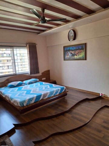 Bedroom in 4 BHK Apartment at Magarpatta Laburnum Park, Hadapsar – for Sale