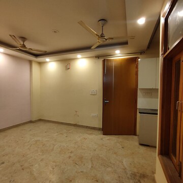 2 BHK Builder Floor For Rent in Chattarpur