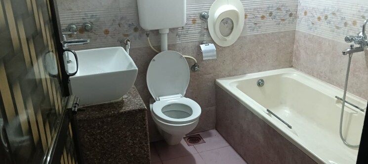 Bathroom, kopar khairane 1.5 Bedroom 525 Sq.Ft. Apartment In Kopar Khairane Navi Mumbai 8768742