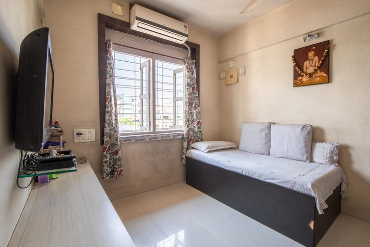 Bedroom, chandravadan-chs 3 Bedroom 950 Sq.Ft. Apartment In Ganeshwadi Thane 8768786