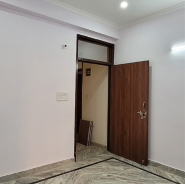 Room in 1 BHK Builder Floor at Chattarpur – for Rent