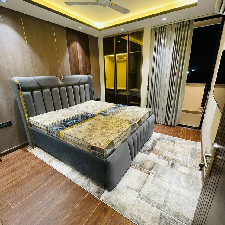 Bedroom, anant-raj-the-estate-floors 3 Bedroom 180 Sq.Yd. Builder Floor In Sector 60 Gurgaon 8768803