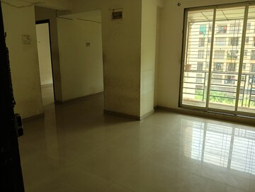 2 BHK Apartment For Rent in Kalp Nisarg Phase II, Shirgaon