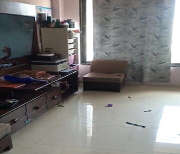 Living Room in 2 BHK Apartment at Matunga West – for Rent